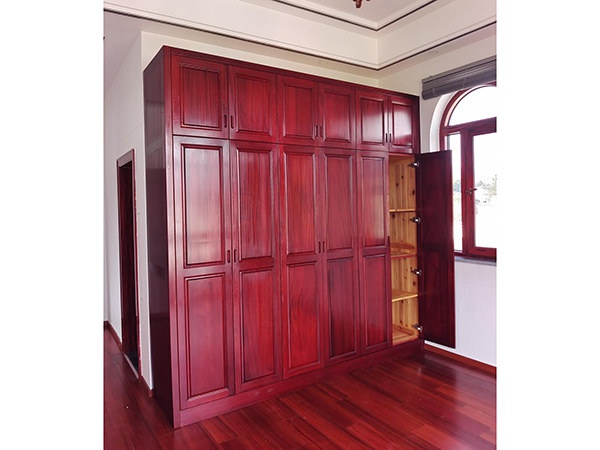 沙比利定制衣柜